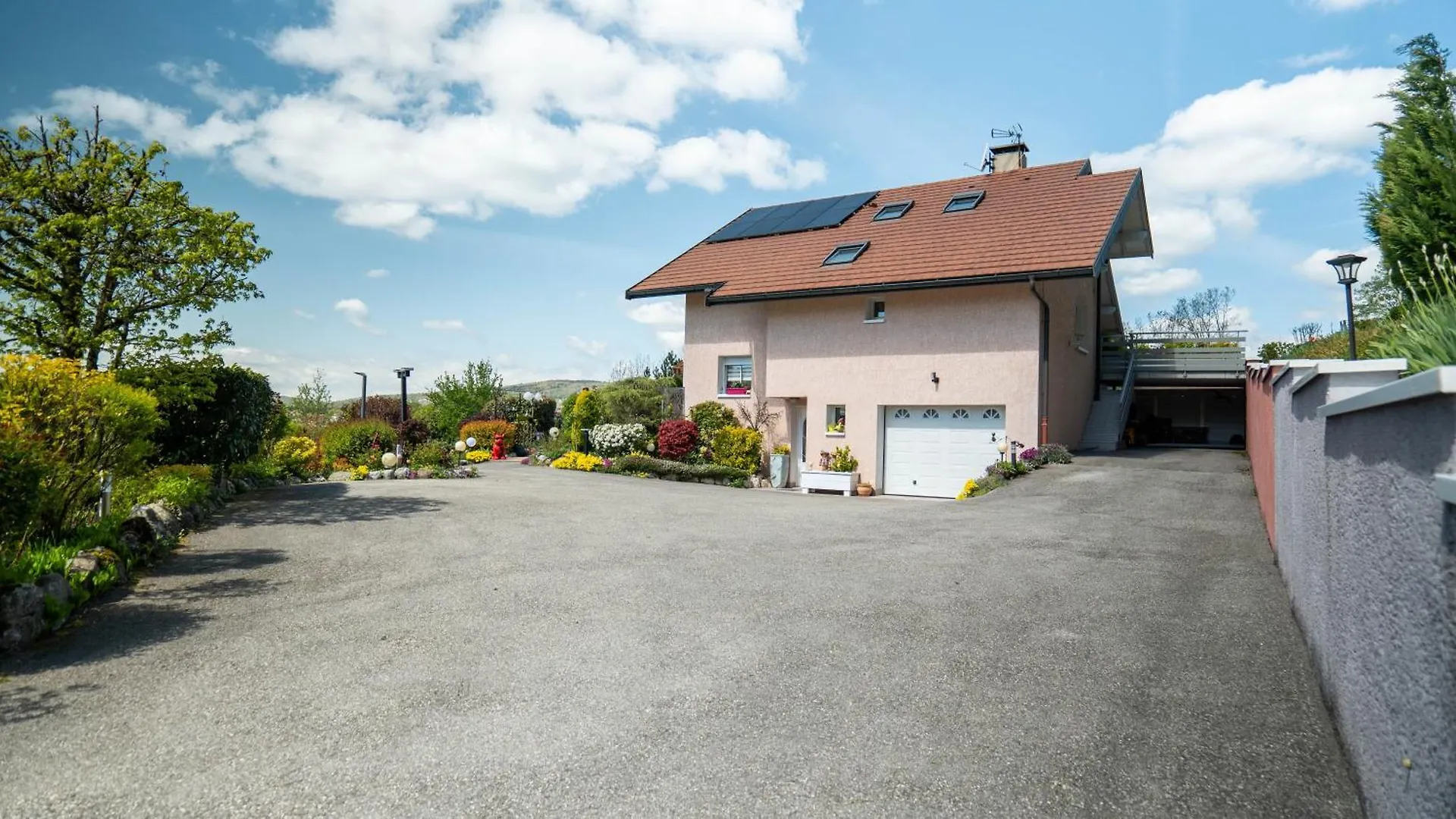Villa Avec Piscine A 10 Minutes D'Annecy Holiday home Charvonnex