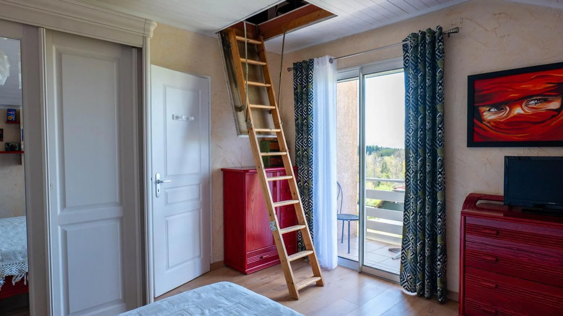 Holiday home Villa Avec Piscine A 10 Minutes D'Annecy